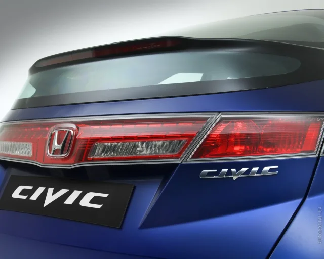 Honda Civic 2009 хетчбек — 13