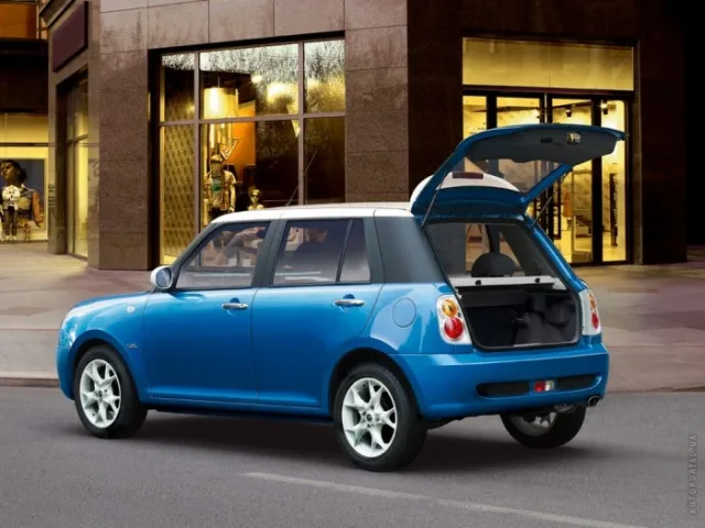 Lifan 320 хетчбек — 4