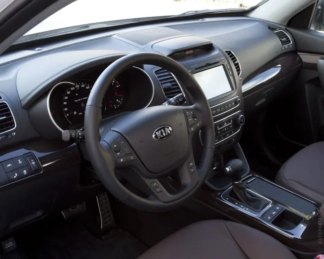 KIA Sorento 2012 (КИА Соренто) кроссовер — 3