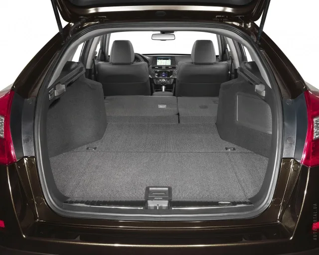 Honda Crosstour 2013 (Хонда Кросстур) кроссовер — 9