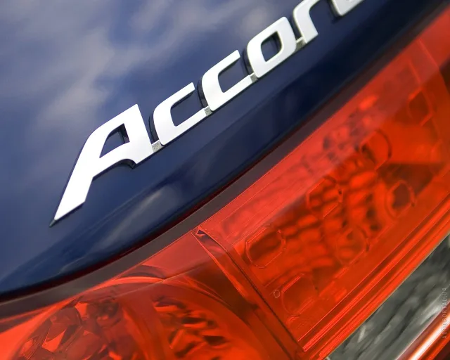 Honda Accord Tourer 2008 station wagon — 23