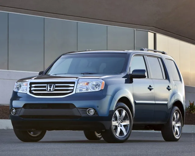 Honda Pilot 2012 crossover — 21