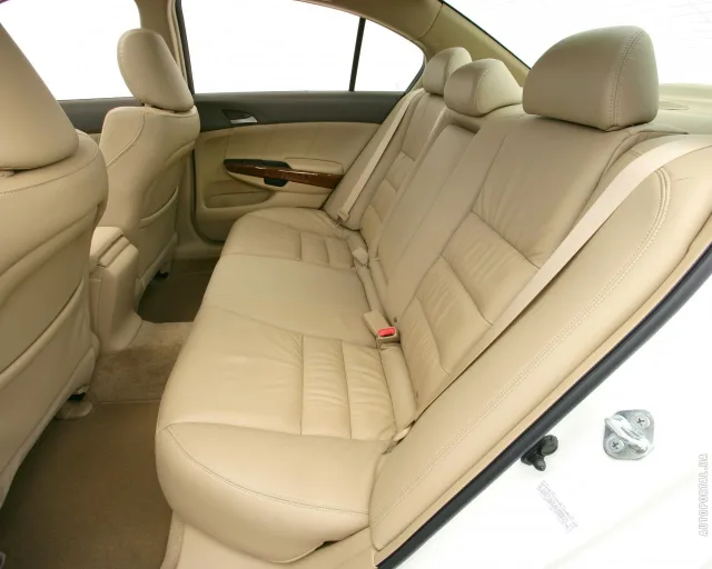 Honda Accord USA sedan — 2