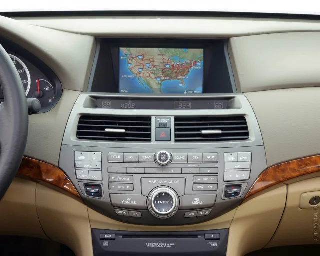 Honda Accord USA sedan — 18