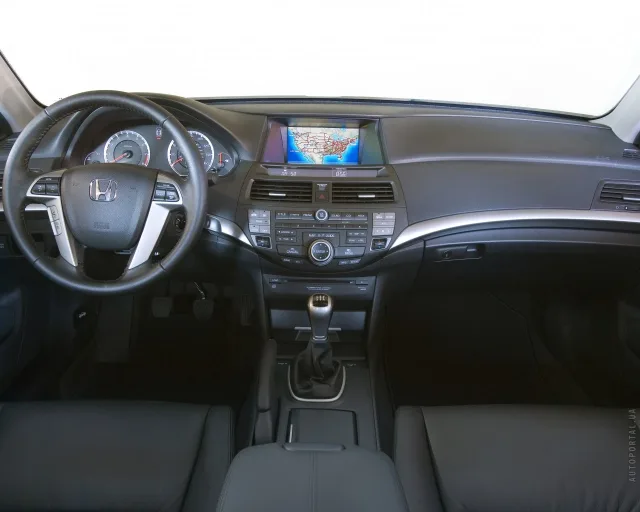 Honda Accord USA sedan — 12