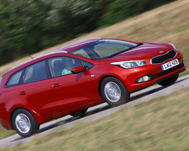 KIA C`eed SW 1.6 AT Mid — 14