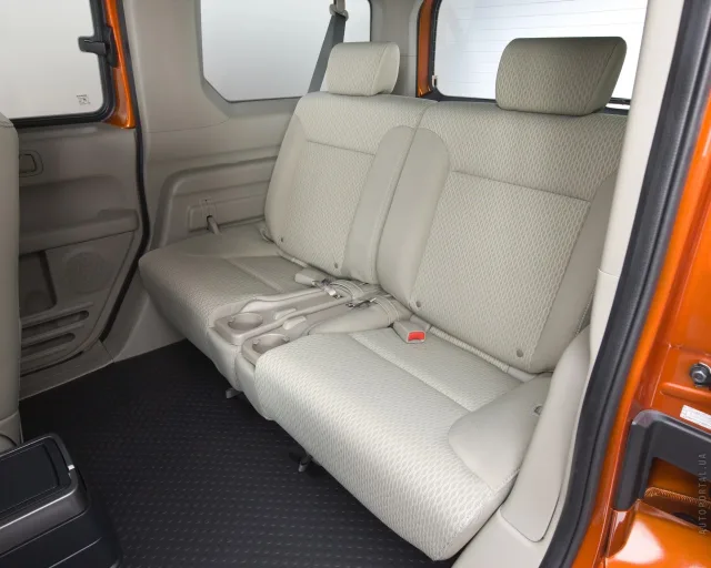 Honda Element crossover — 7