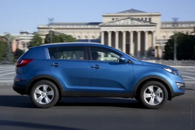 KIA Sportage 2010 (КИА Спортейдж) кроссовер — 15