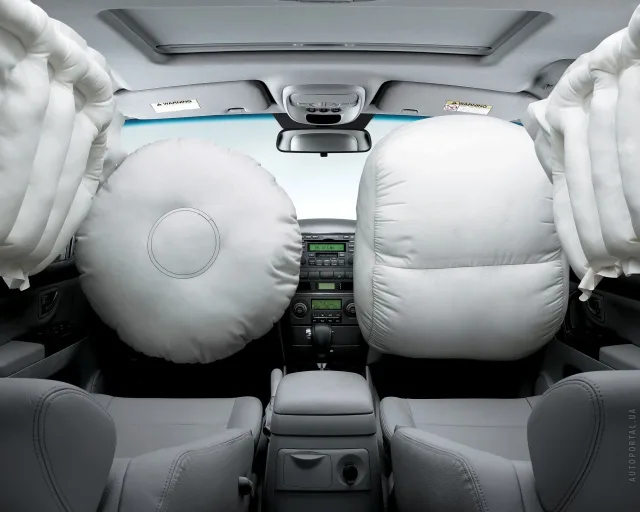 KIA Sorento 2.5D MT mid — 20