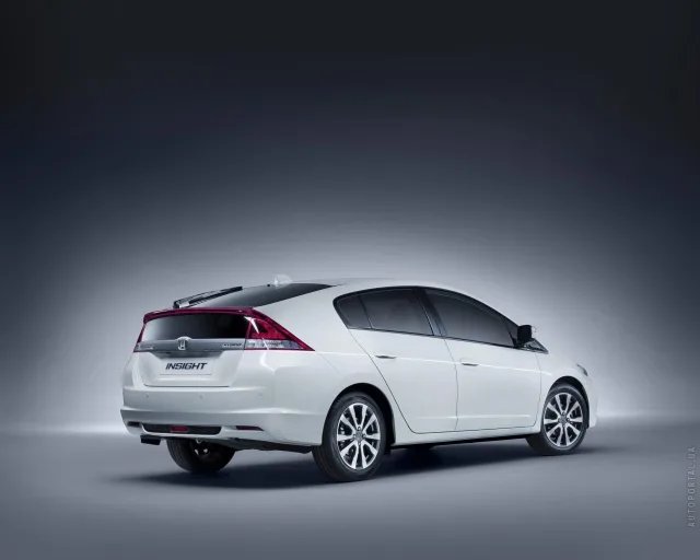 Honda Insight 1.3 AT — 15