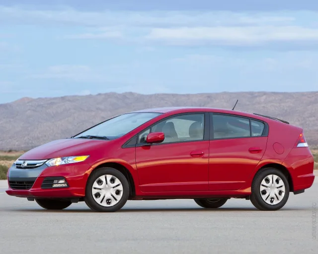 Honda Insight 1.3 AT — 16