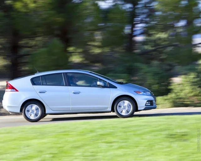 Honda Insight 1.3 AT — 23