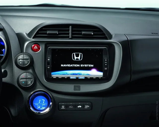 Honda Jazz 2011 microvan — 9