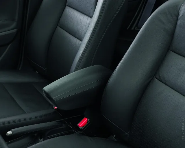 Honda Jazz 2011 microvan — 10
