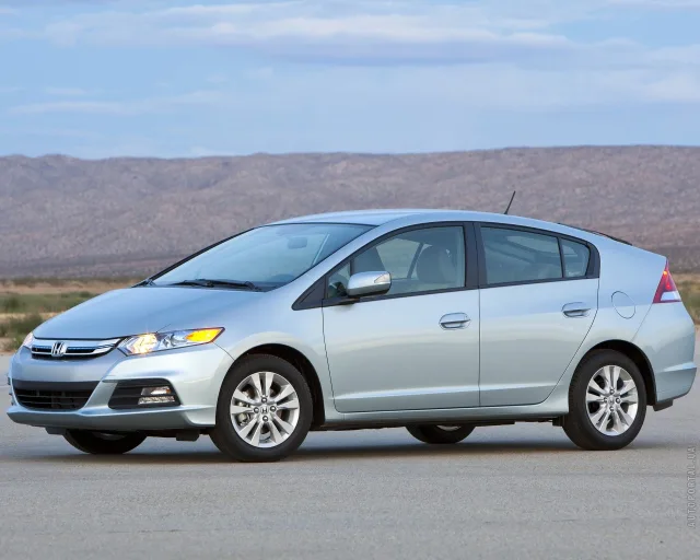 Honda Insight 1.3 AT — 21