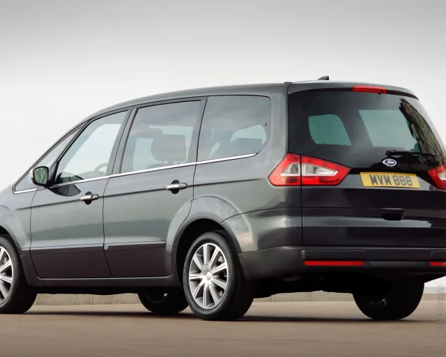 Ford Galaxy 2006 мінівен — 15