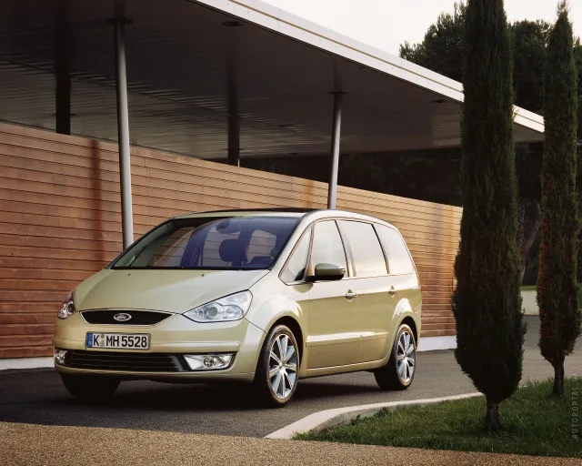 Ford Galaxy 2006 мінівен — 23