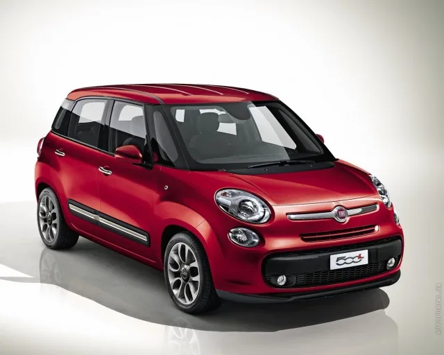 Fiat 500L мікроавтобус — 8