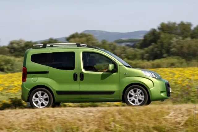 Fiat Qubo універсал — 22