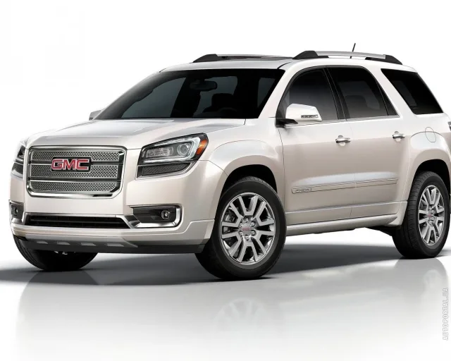 GMC Acadia кросовер — 25