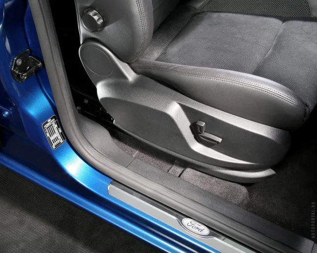 Ford S-MAX 2.3 AT Titanium — 3