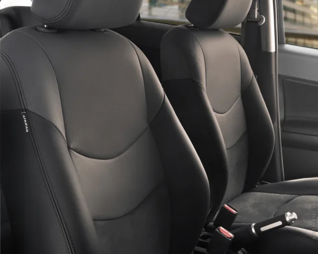 Toyota Urban Cruiser crossover — 14
