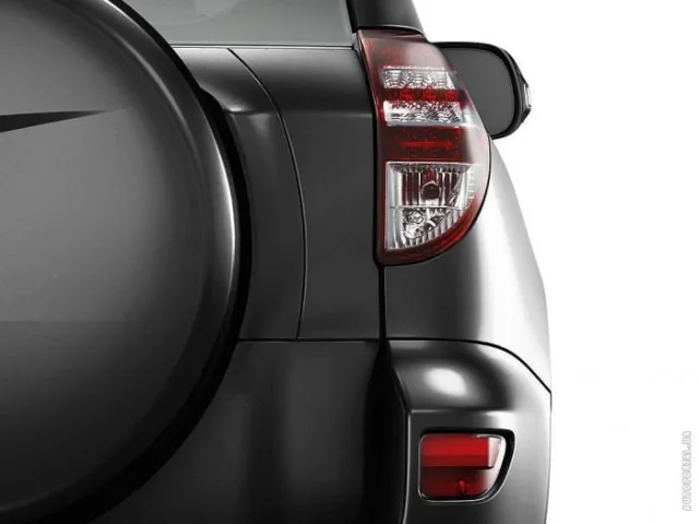 Toyota RAV4 Long кросовер — 8