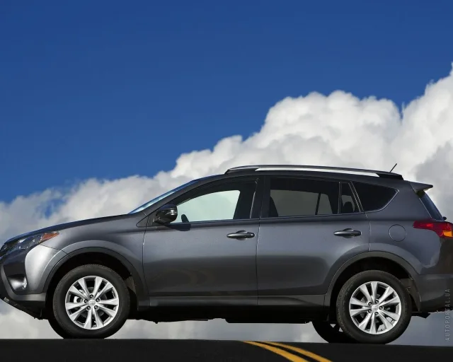 Toyota RAV4 2012 crossover — 16