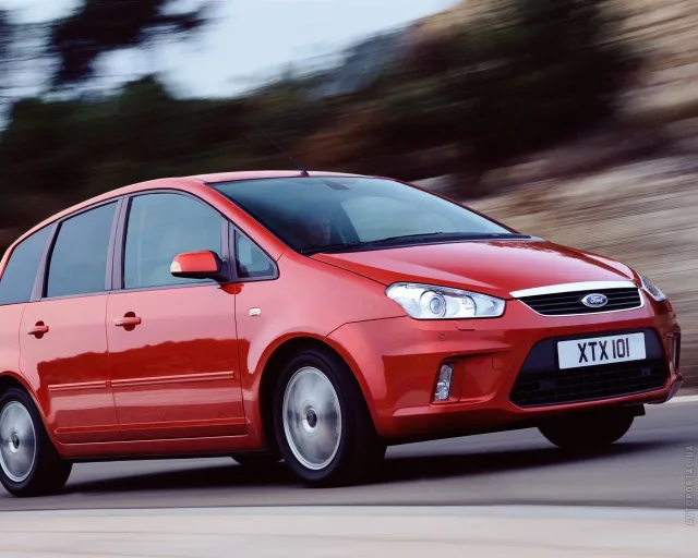 Ford C-MAX 2.0 MT Titanium — 15