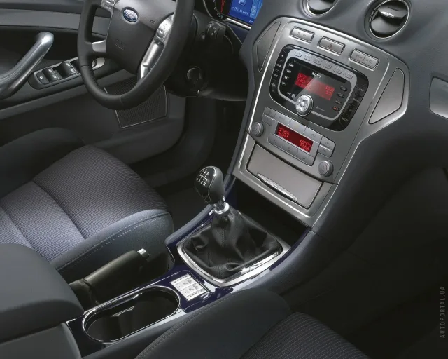 Ford Mondeo 2007 (Форд Мондео) хэтчбек — 19