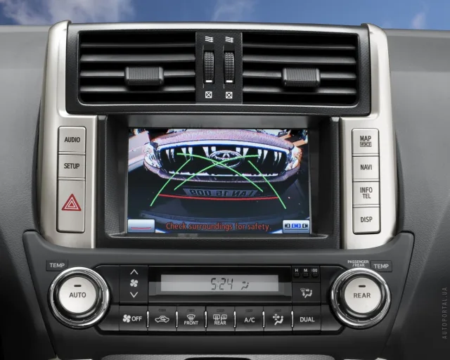 Toyota Land Cruiser Prado 2010 позашляховик — 10