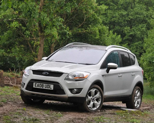 Ford Kuga 2008 crossover — 15