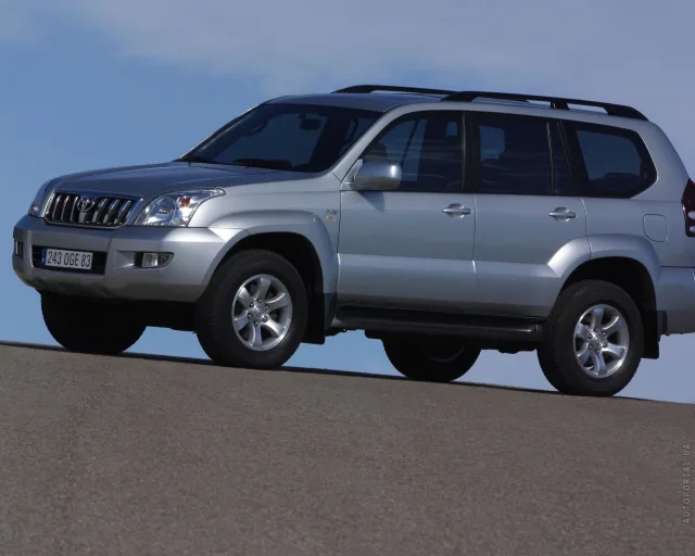 Toyota Land Cruiser Prado 120 SUV — 19