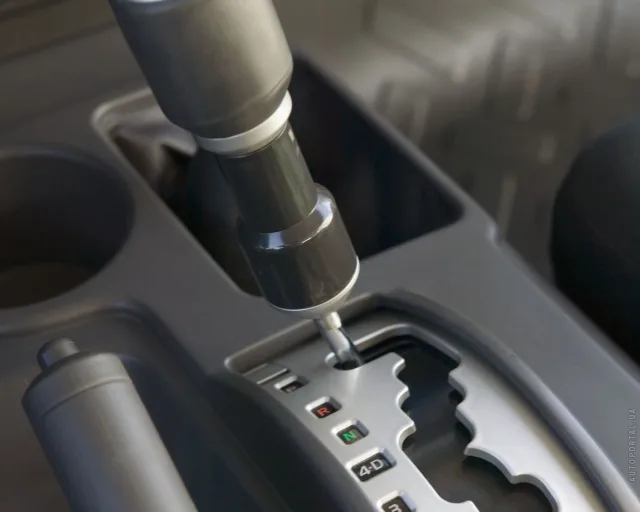 Toyota FJ Cruiser SUV — 6