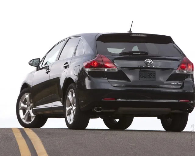 Toyota Venza 2.7 AT Premium 4WD — 14