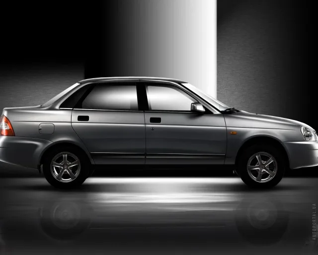 Lada 2170 Priora sedan — 13