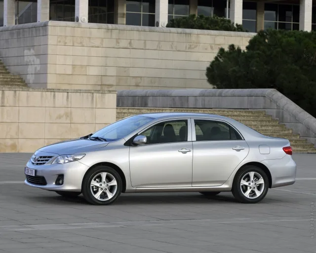 Toyota Corolla 1.6 AT Sol — 19