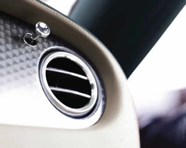 Bentley Continental GTC 2005 кабріолет — 4