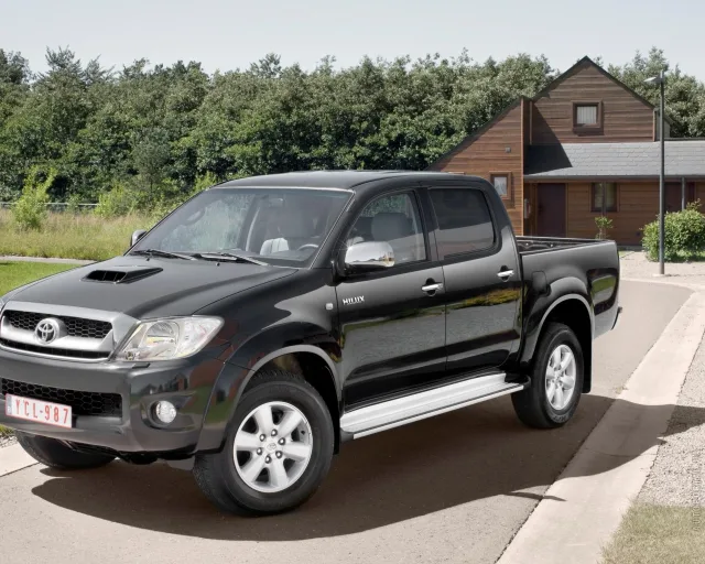 Toyota Hilux 2005 pickup — 11