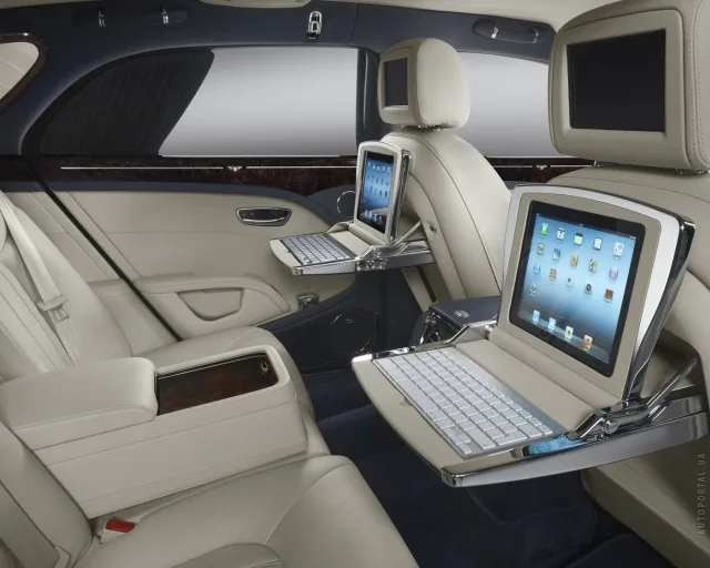 Bentley Mulsanne 6.8 AT ​Extended Wheelbase — 2