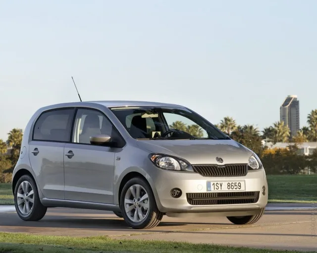 Skoda Citigo (Шкода Ситиго) 5-ти дверный хетчбек — 14