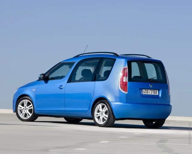 Skoda Roomster 1.4D MT Style — 24