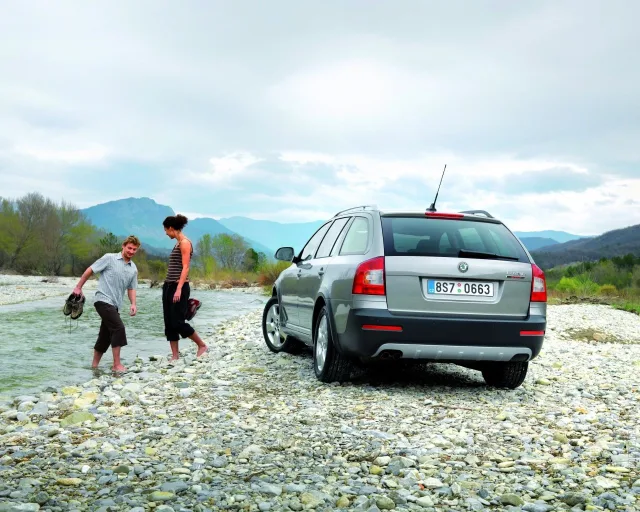 Skoda Octavia Scout універсал — 20