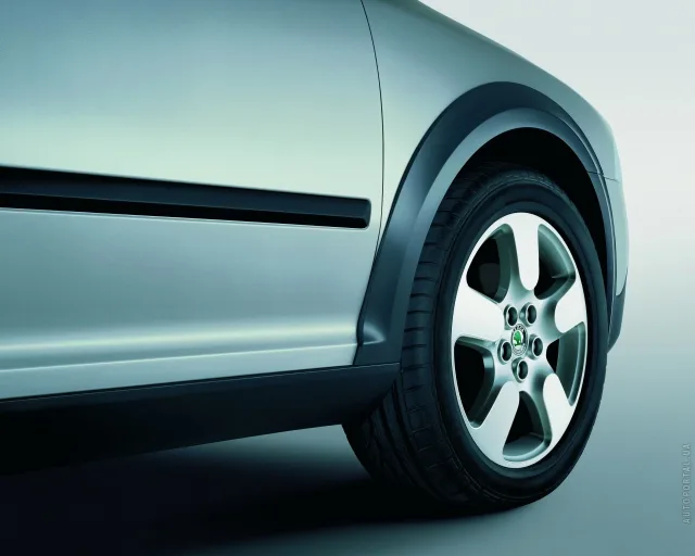 Skoda Octavia A5 Combi Scout 2007 station wagon — 17