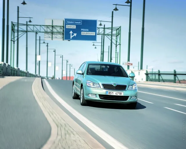 Skoda Octavia 2008 hatchback — 8