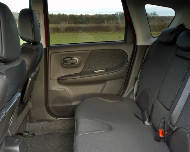 Nissan Note 1.6 AT Silver Edition — 4