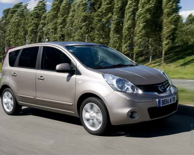 Nissan Note 1.6 AT Silver Edition — 20