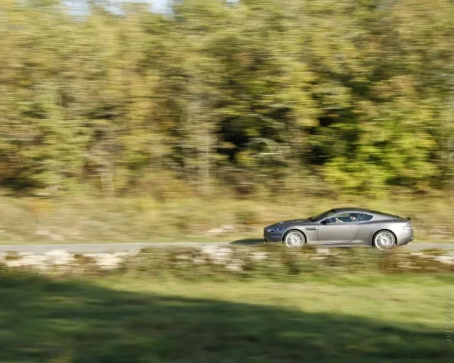 Aston Martin DBS 5.9 MT — 20