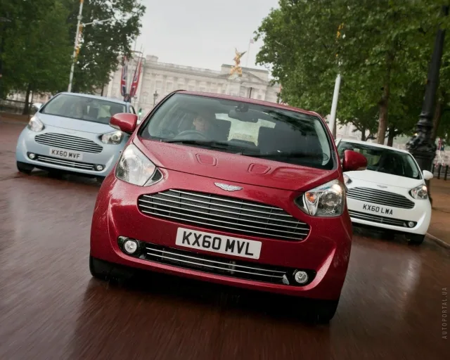 Aston Martin Cygnet 3-door hatchback — 17