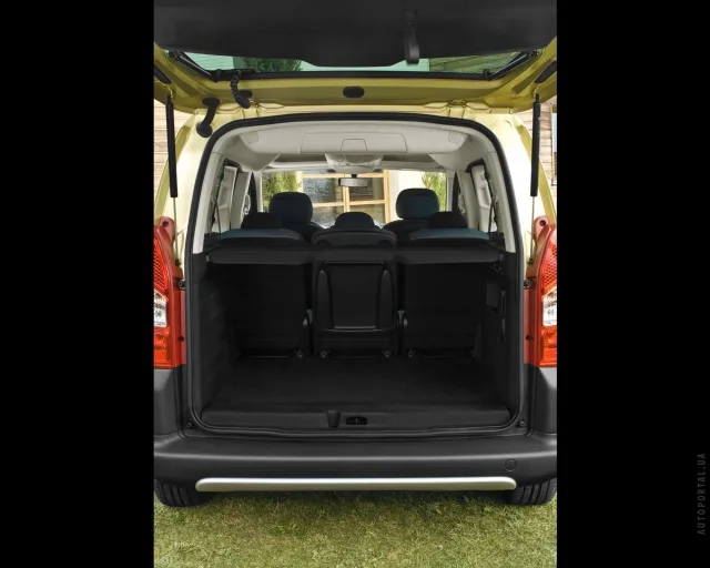 Citroen Berlingo 1.6D MT Touch — 9